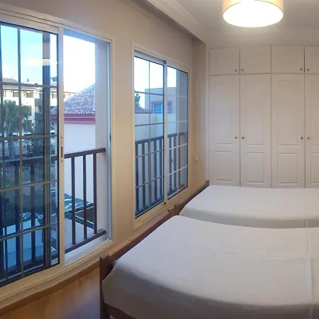 شقة Apartamento Lux Terrazas Del Duque أذيخي